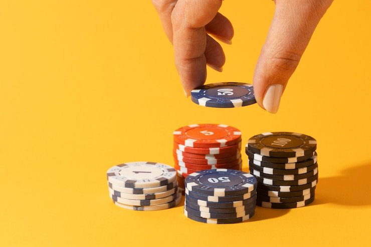 Aplikasi mobile m88asia menampilkan antarmuka permainan Liga 1 dan live dealer